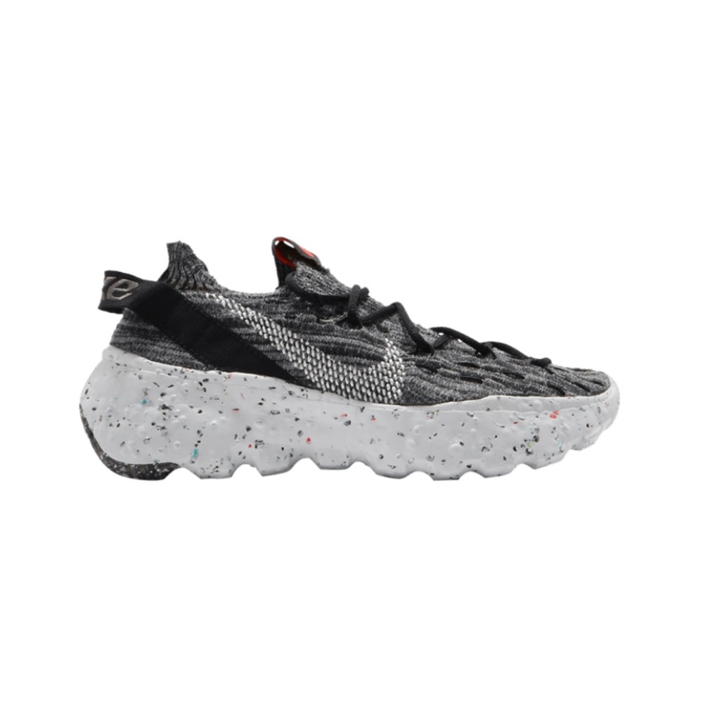 Nike space hippie 04